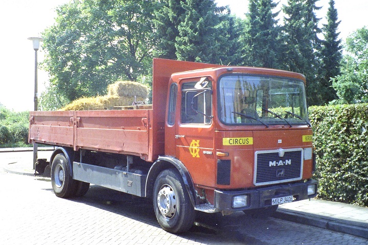 20160427093745_03.jpg