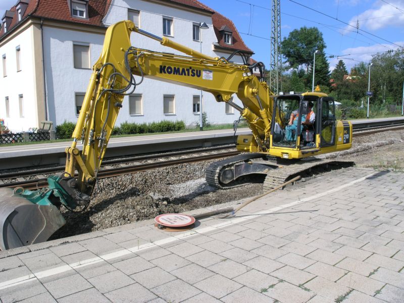 escavatore komatsu Attachment