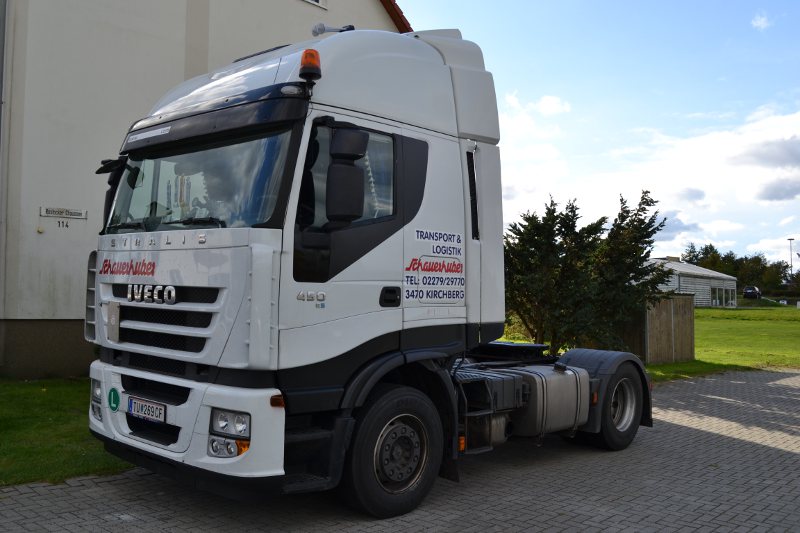 Iveco Stralis 450 Schauerhuber[A].jpg