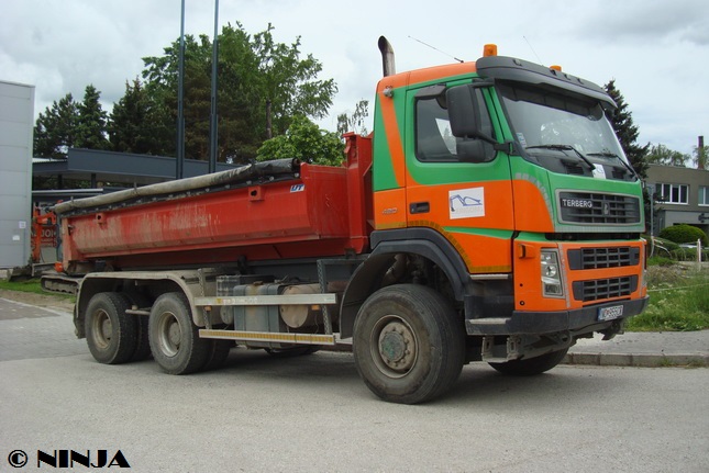 Terberg_FM1350_WDG_6x6_HNK_02.jpg