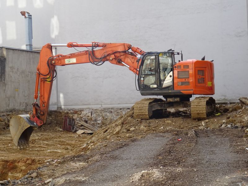 zaxis 225.jpg