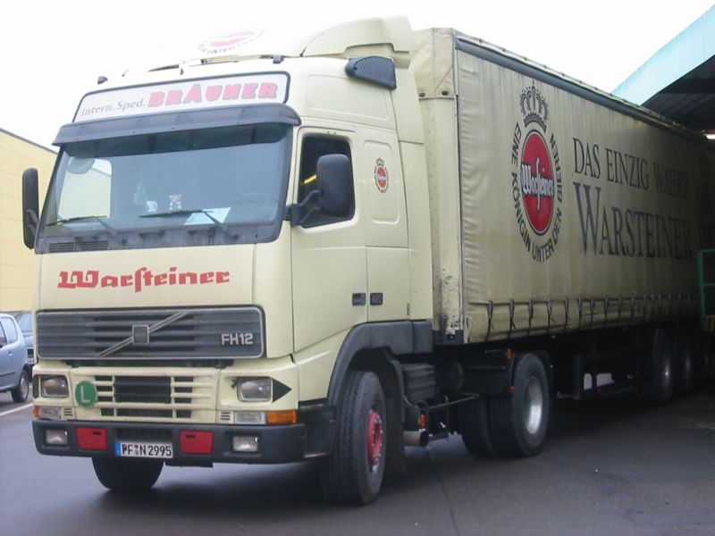 Volvo-FH12-420-Warsteiner-301203-kr01.jpg