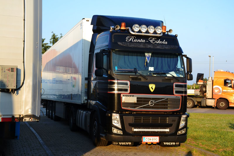 Volvo FH GL Ranta Eskola[FIN].jpg