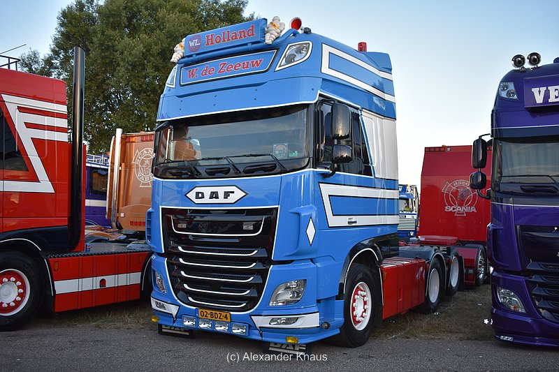 comp_DSC_8227.jpg