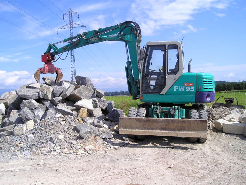 Komatsu PW 95  Bild1.jpg