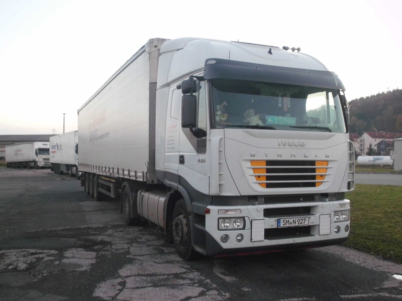 STS (SM-N 927).jpg