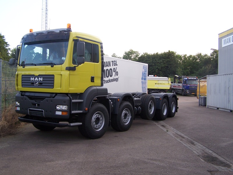 005 MAN TG-A M 10x4x6.jpg