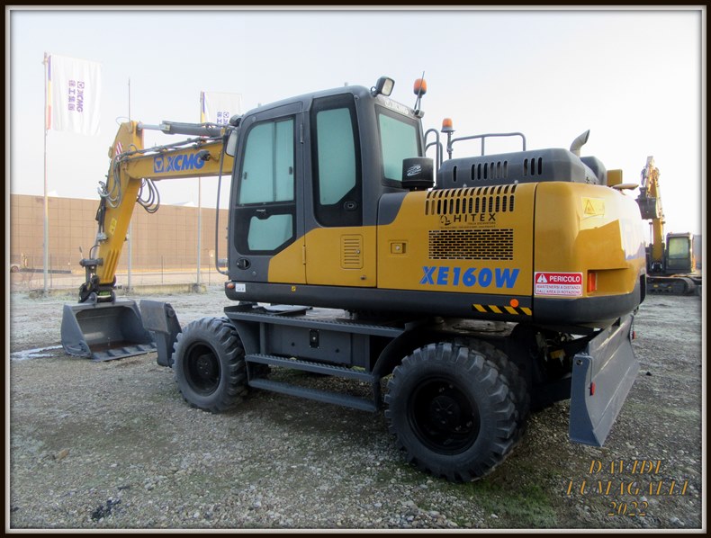 XCMG XE160W 001.jpg