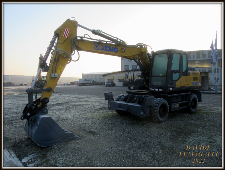XCMG XE160W 002.jpg