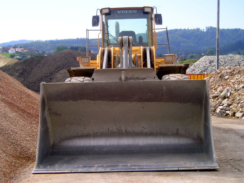 Volvo Radlader L180D  Bild1.jpg