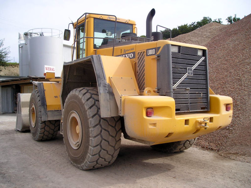 Volvo Radlader L180D  Bild4.jpg