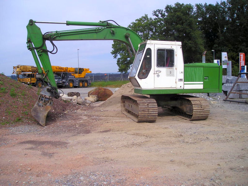 Komatsu Raupe PC100-2  Bild1.jpg