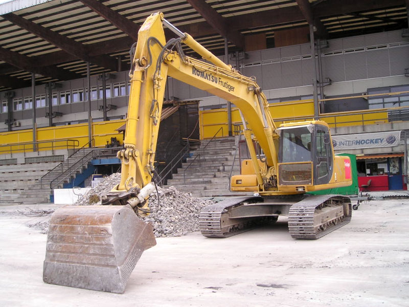 Komatsu Raupe PC210LC-6K  Frutiger  Bild1.jpg