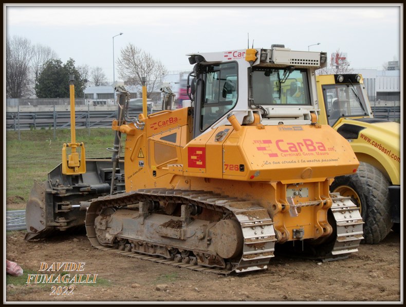 Liebherr PR726 CarBa.jpg