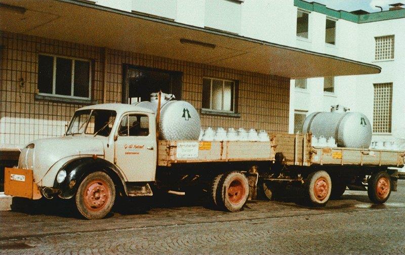 1967 letzte Milchfuhre.jpg