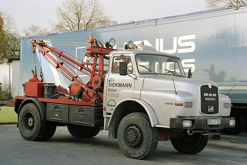 u (18).jpg