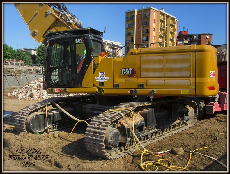 Caterpillar 340 Celotti (5).jpg
