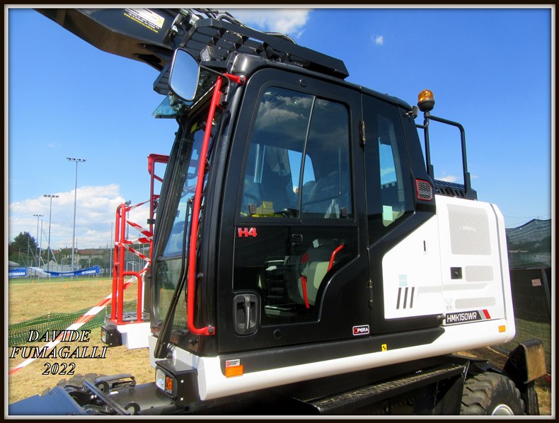 Hidromek HMK150WR Casatenovo (4).jpg
