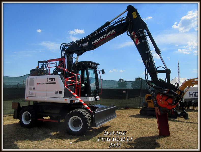 Hidromek HMK150WR Casatenovo (6).jpg