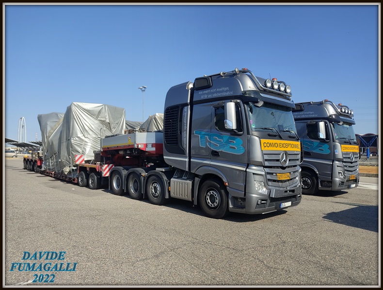 Mercedes-Benz Actros 4163 TSB (9).jpg