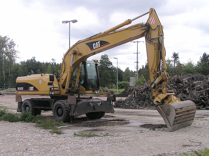 M322C-2.jpg