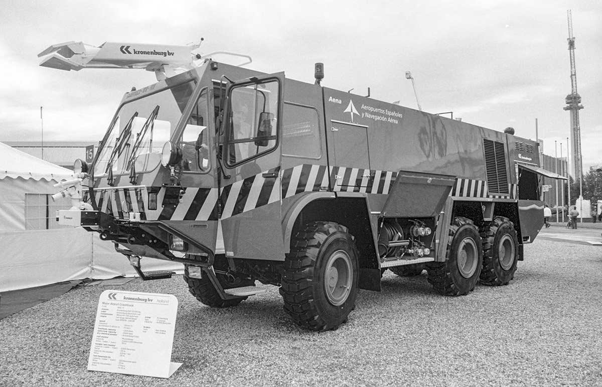 BK_SW_110_23 1994-04 IAA Hannover.jpg BK_SW_110_23 1994-04 IAA Hannover.jpg