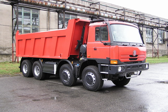 T 815 2 Terrno1 8x8.2 S1 Euro 4 AB 01.jpg