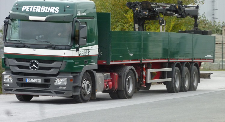 MB Actros MP 3  Peterburs Prit.jpg