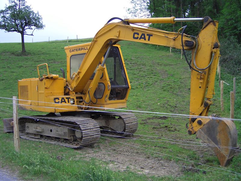 CAT E70.2.jpg