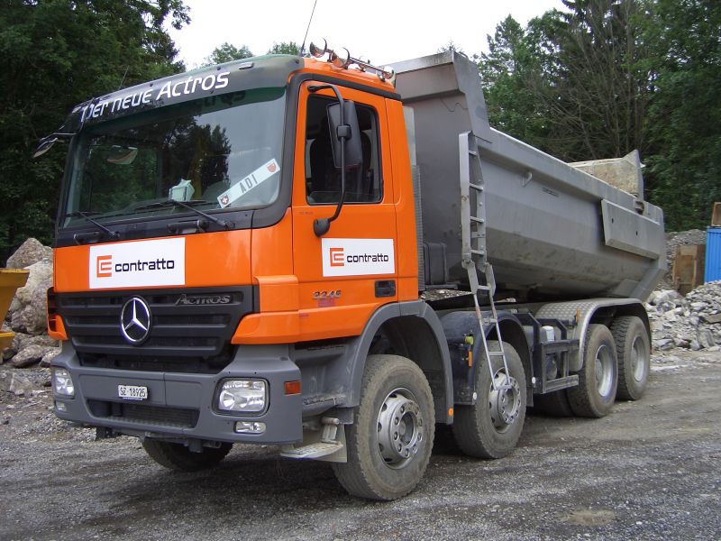 MB Actros 3246.1.jpg