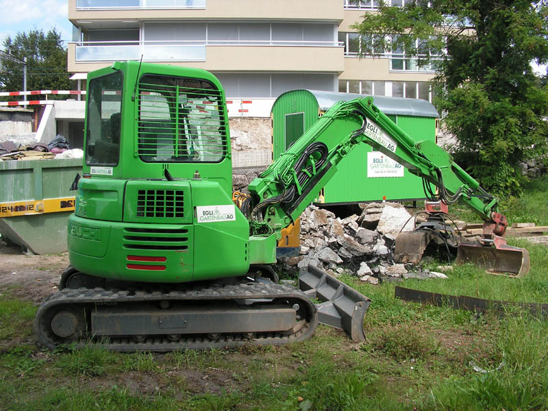 Takeuchi TB53FR.jpg