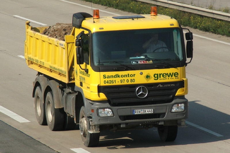Kipper Actros MP2 Sandkontor Grewe DSC00332 (2).jpg