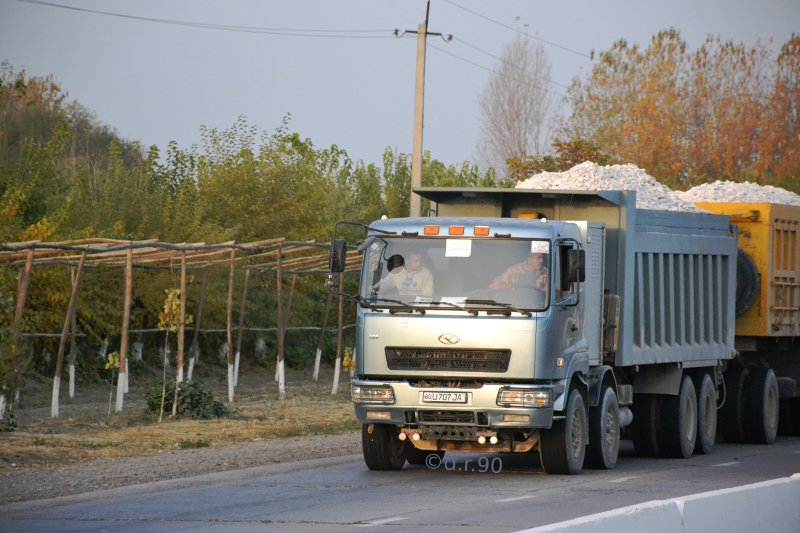 CAMC 420 8X4 Kipper mit Auflieger I[UZ].jpg