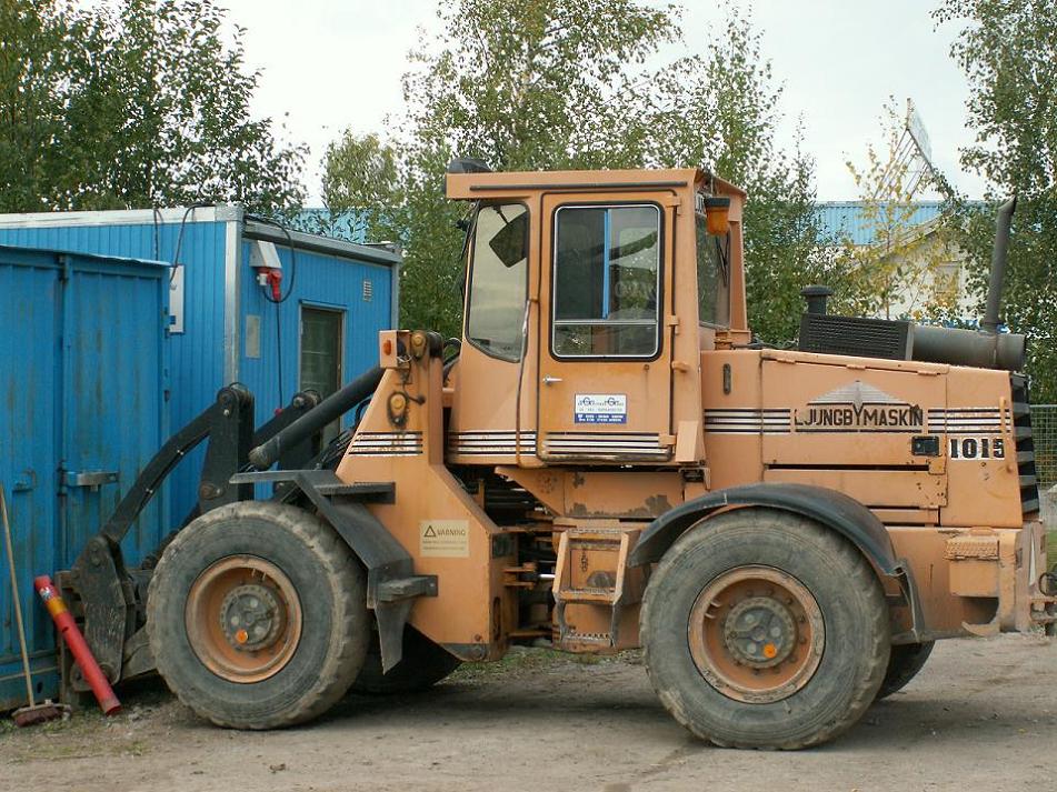 pala gommata scania Attachment