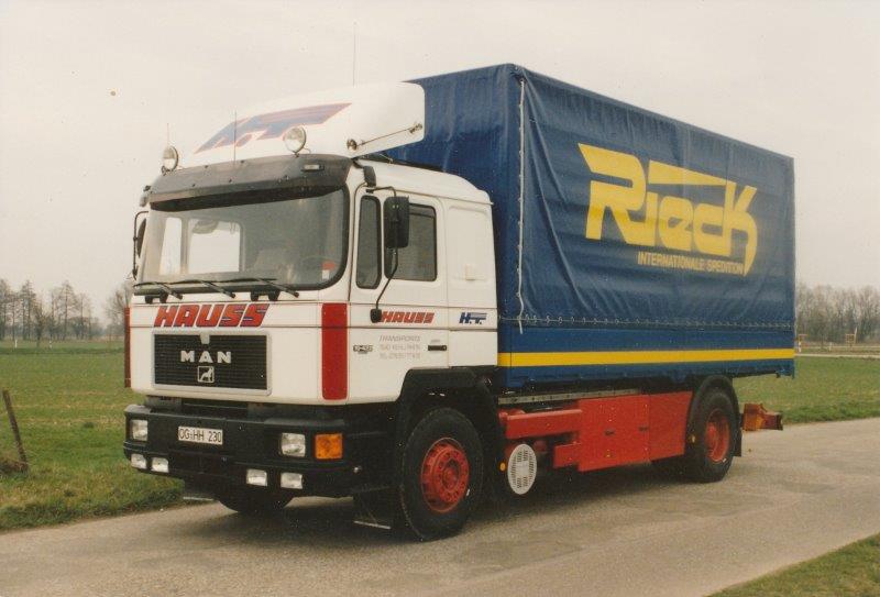 1991.xx (2).jpg