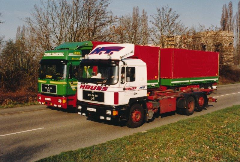 1993.02  (1).jpg