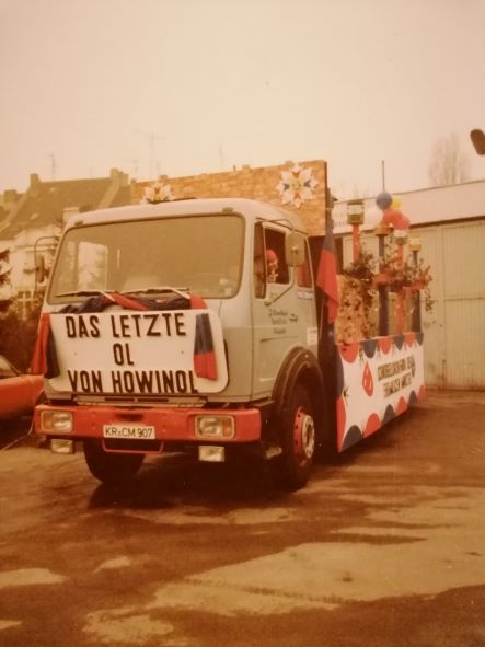 J.Overbeck KR CM907 Karneval in Uerdingen 1979 oder 1980 b.jpg