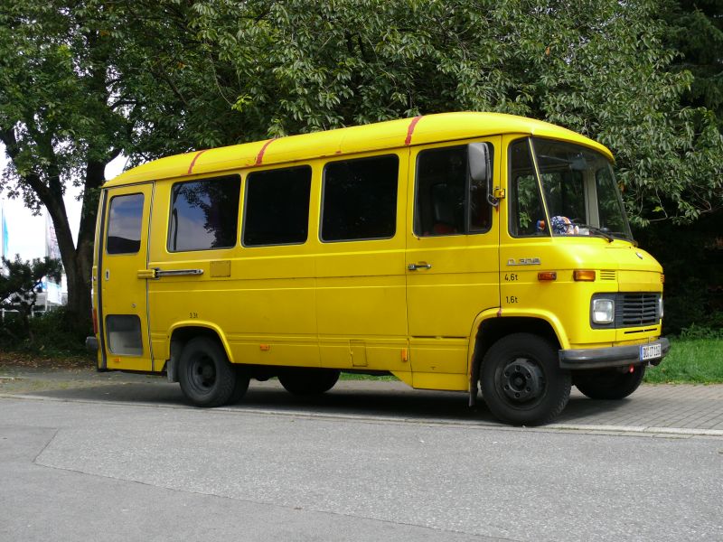 Mercedes O 309.jpg