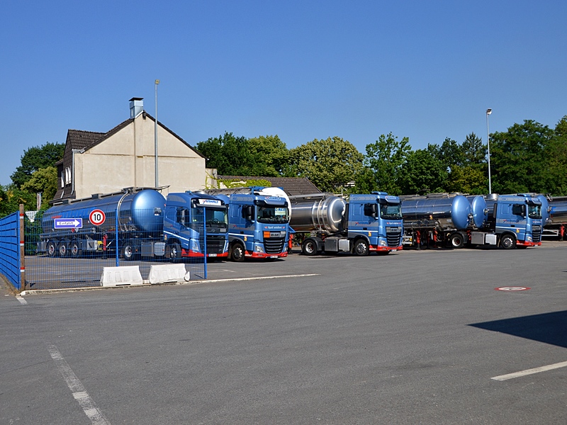 ANHALT Teil des Fuhrparks 0027.jpg