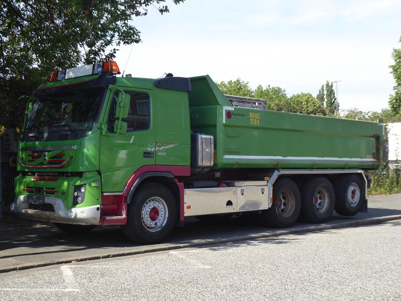 Volvo FMX 460 Grün 4 (Copy).jpg