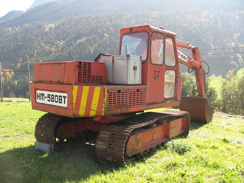 HM 580BT (1).jpg