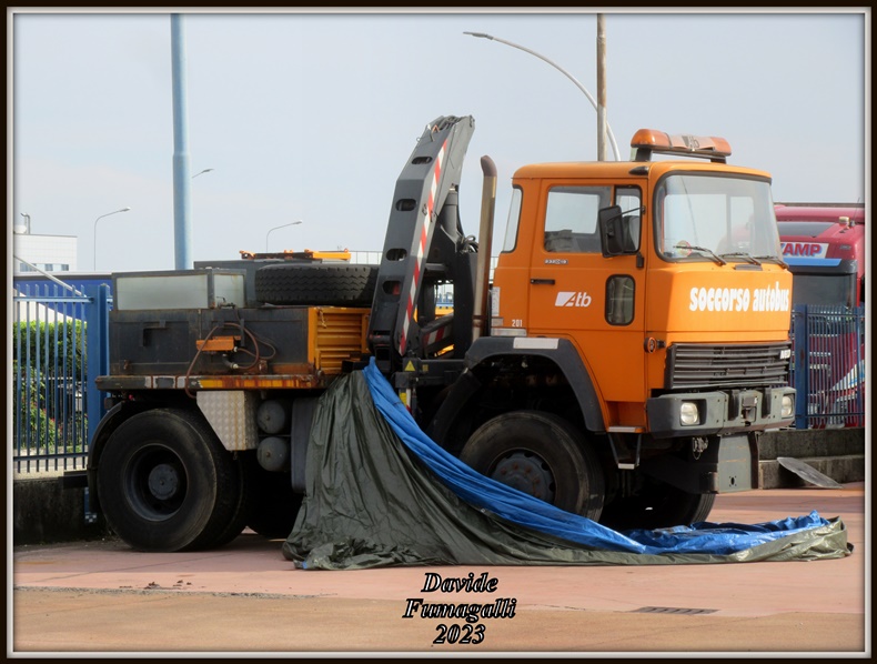 Magirus 232D19 ATB.jpg