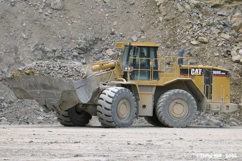 Cat988G_05.jpg