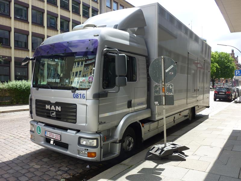 MAN TGL 8.250 Autotransporter 1 (Copy).jpg