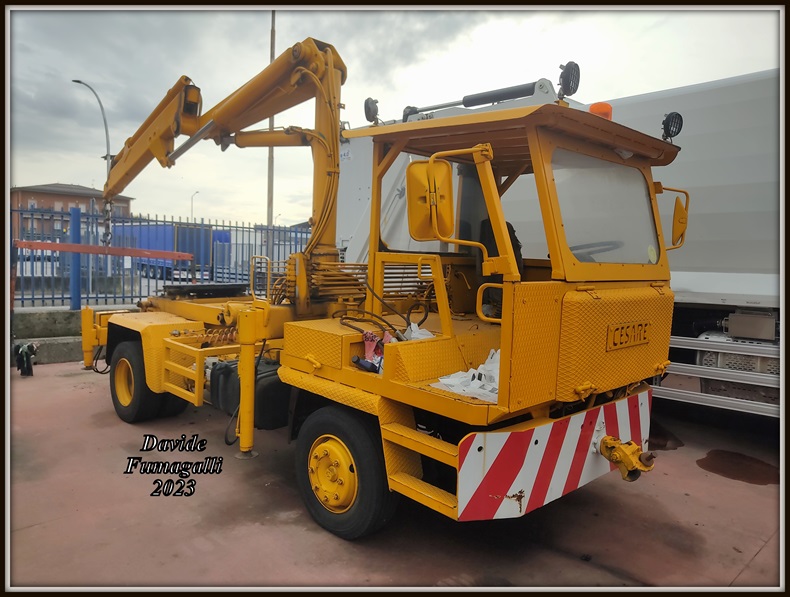 Iveco Eurocargo officina 001.jpg