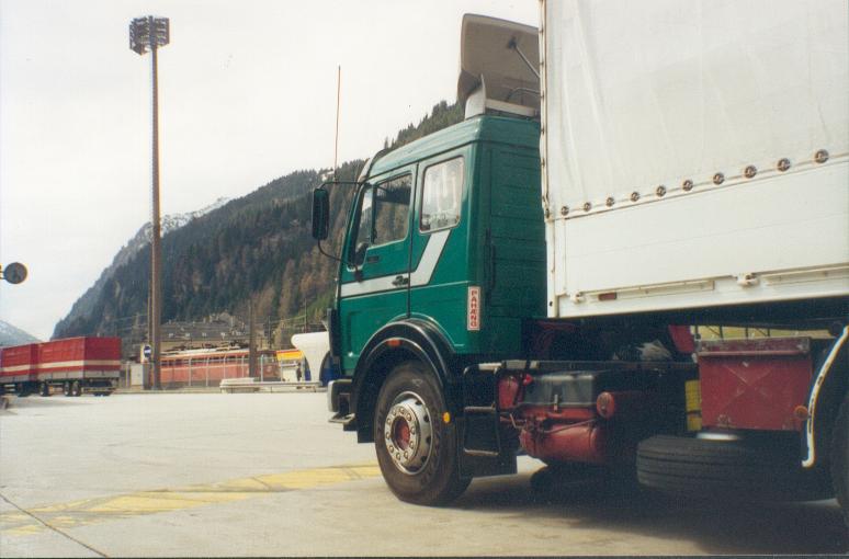 Brenner Zollamtsplatz.jpg