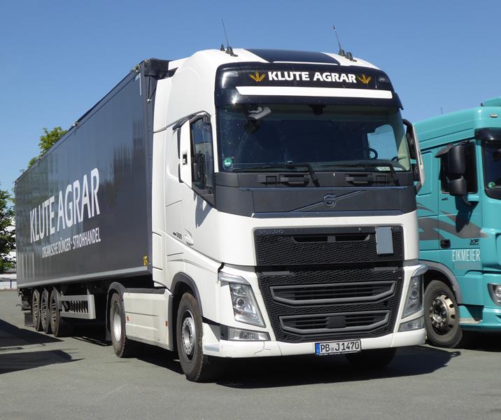 Volvo FH 500 E6 Klute Agrar 5 (Copy).jpg