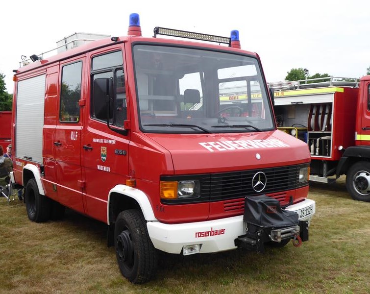 MB 609D T2 Feuerwehr Wagenhub 1 (Copy).jpg