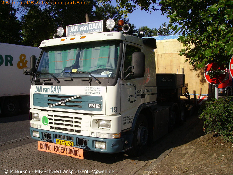  Volvo-FM12-van-Dam-BJSV53-Bursch-310707-
03.jpg