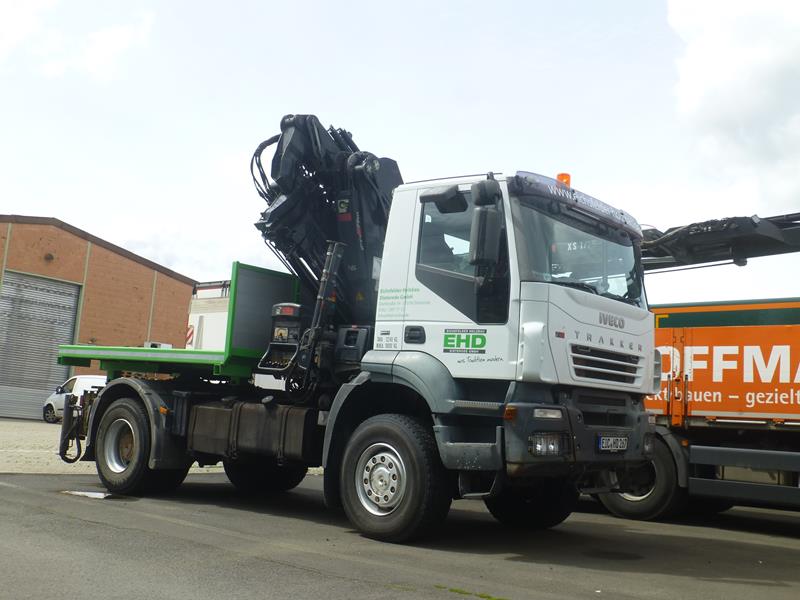 Iveco Trakker 500 EHD 1 (Copy).jpg